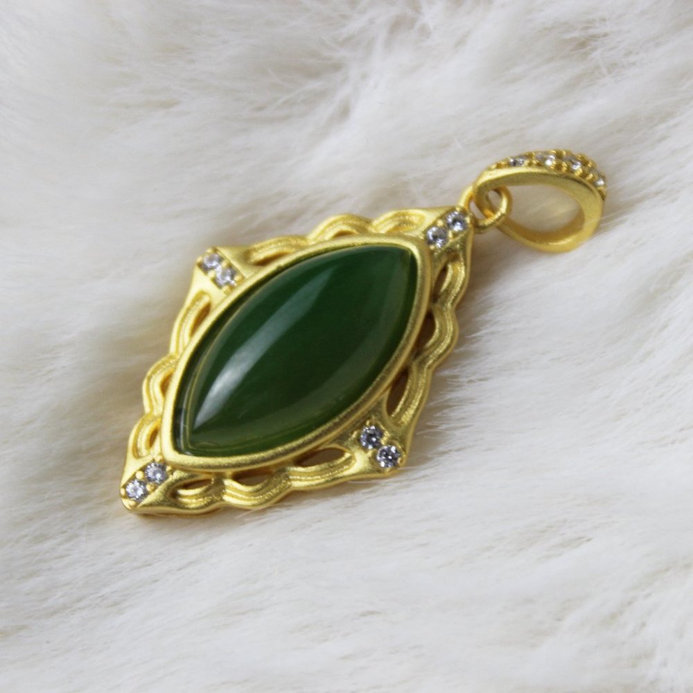 Fancy Vintage Inspired Jade Necklace Pendant